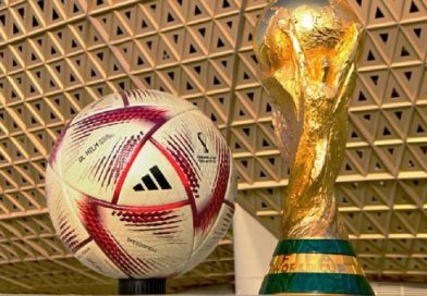 Este es el balón del Mundial Qatar 2022 que avisa rápidamente un fuera de lugar